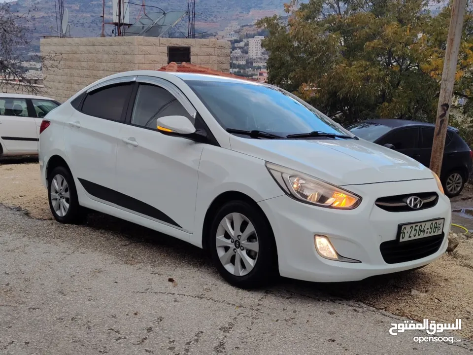 هونداي أكسنت 2015