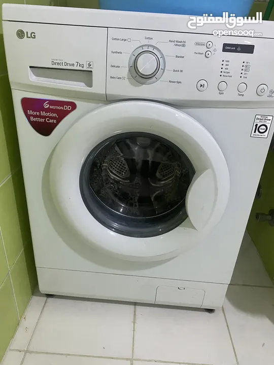 Kitchen Items: Stove, Refrigerator and Automatic Washing Machine For Sale