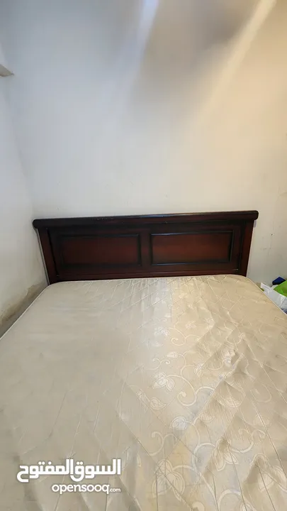 King size bed with mattress