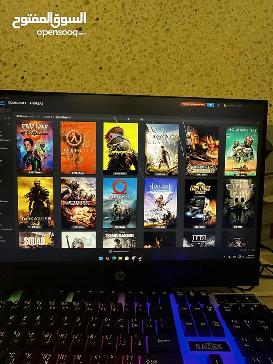 حساب ستيم يحتوي 8971 لعبة وافضل الالعاب منها gta و horizons call of duty والسعر قابل التفاوض