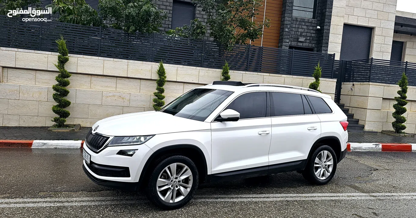 جيب كودياك 7مقاعد 200 حصان 4/4 ايد صفر فل الفل مع بانوراما 2018 فحص نخب