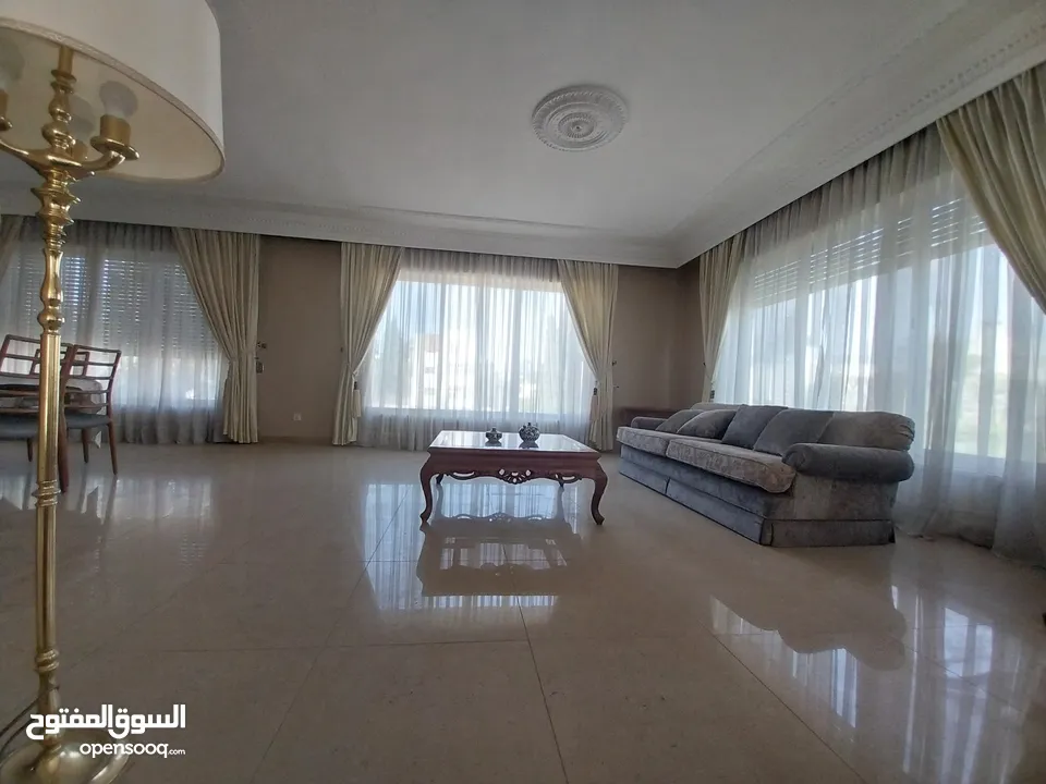 شقة للايجار في جبل عمان  ( Property 35146 ) سنوي فقط