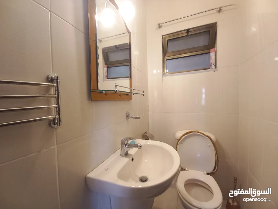 شقة مفروشة للإيجار في عبدون  ( Property 33152 )-174964652