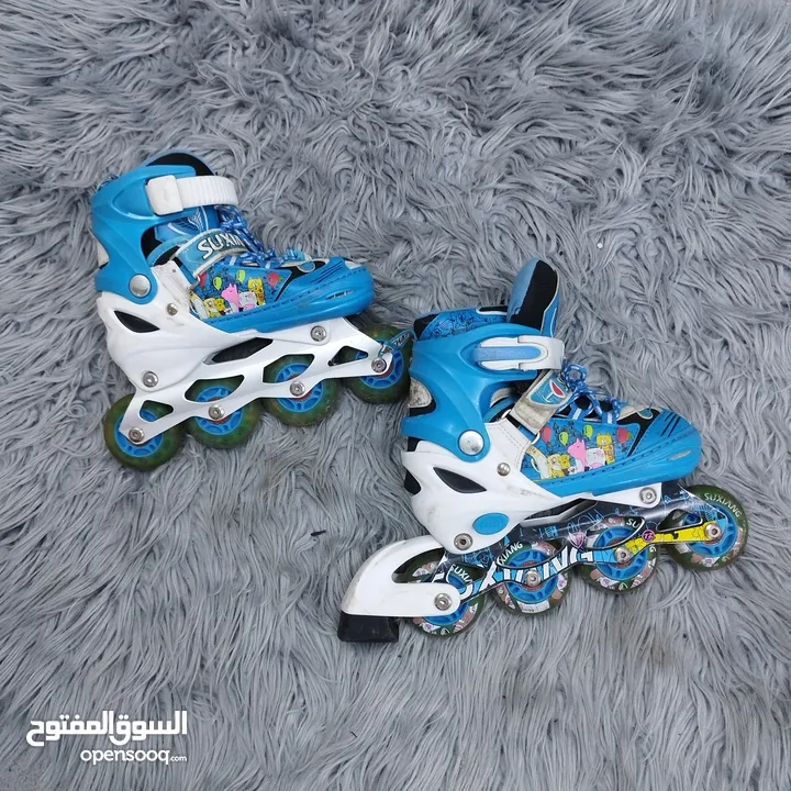 أكسسوارات وخوذ للبيع