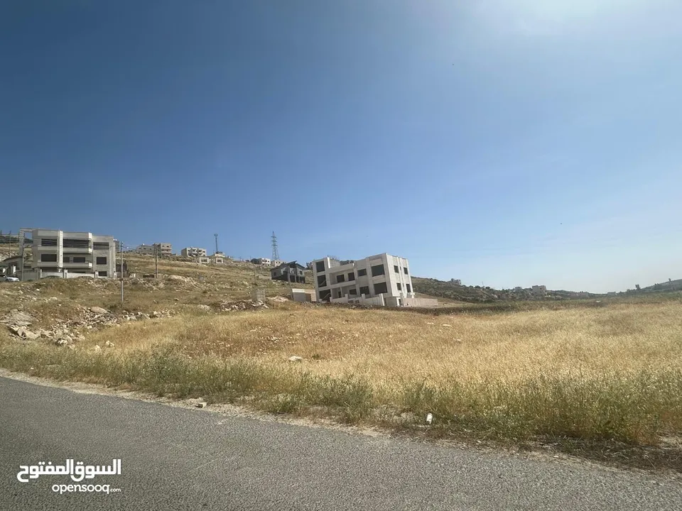 ارض للبيع مرج الحمام  حوض القصير  اسكان المهندسين  بالقرب من ترخيص غرب عمان سكن ج احكام خاصه