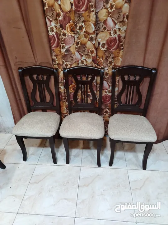 ‎طاولة سفره وراد شهوان تفصيل فل كوالتي