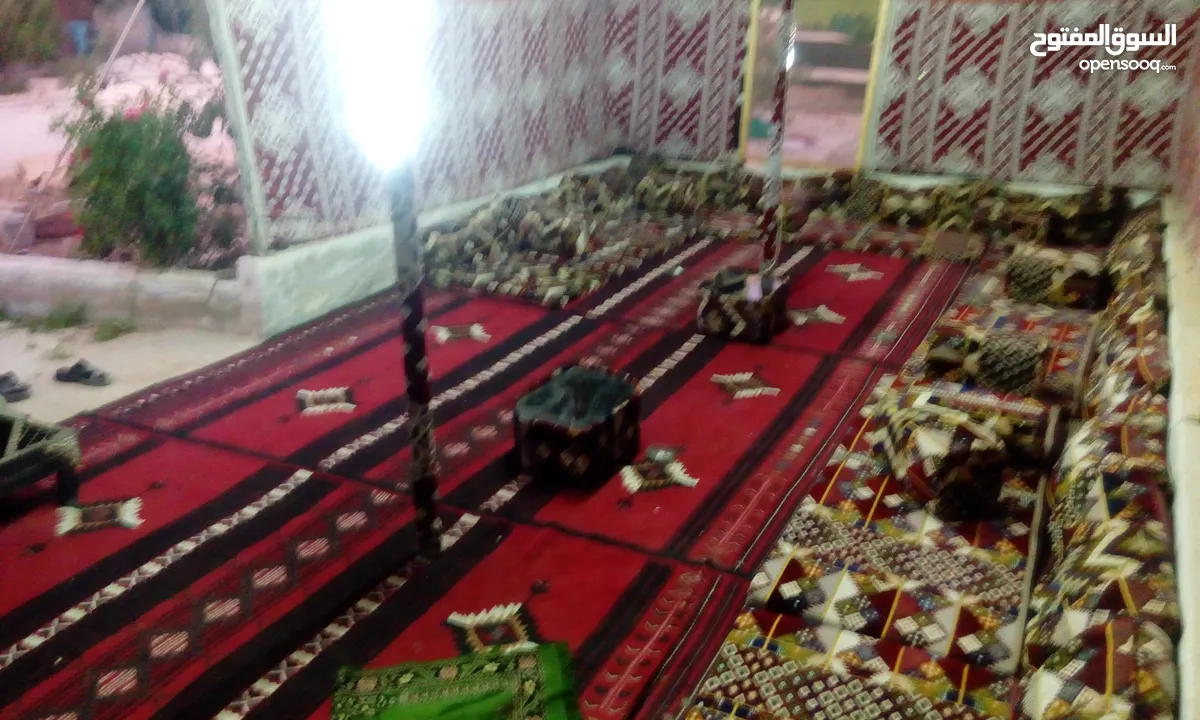 خيم شعر تراثيه  مساحة 8م×4م ويوجد مساحات أخرى حسب الطلب  خيم جديده لا يوجد مستعمله