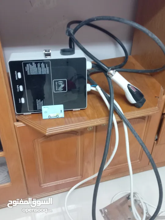 شاحن سياره  id4