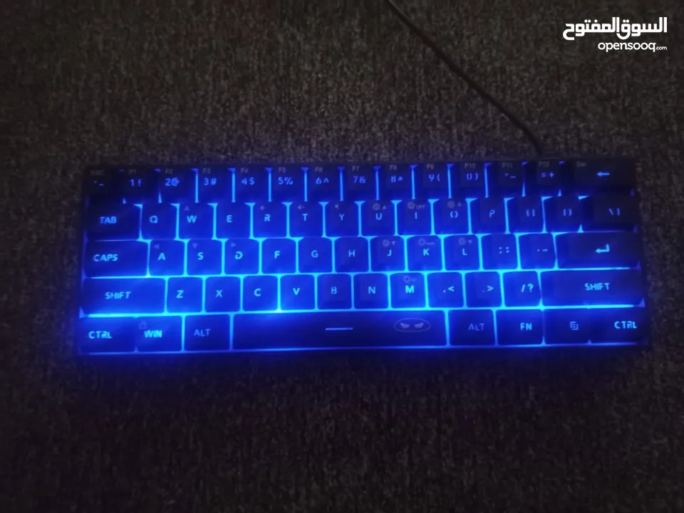 كت العاب للهاتف كامل (كيبورد+ماوس+ماوس باد+usb hub+ستاند) كت كامل للهاتف والتابلت تقدر تشتري شغلة