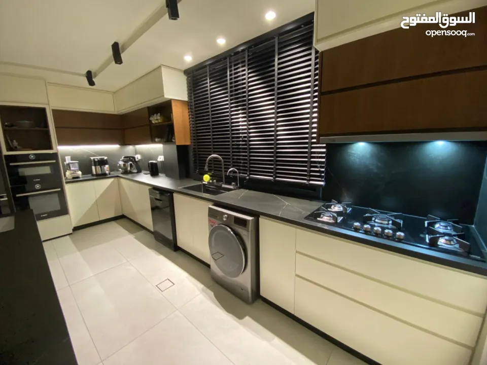 شقه مميزه للبيع في بيرزيت