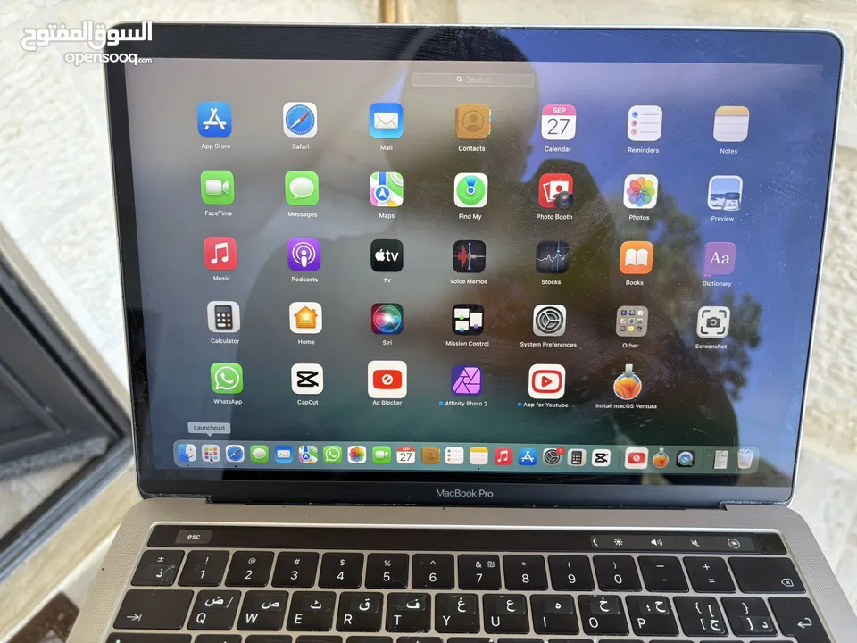 MacBook pro- للبيع بسعر ممتاز -2017