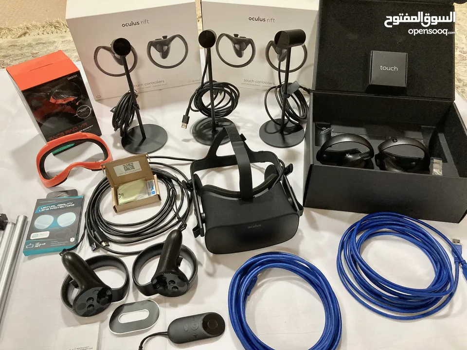 Oculus Rift CV1 مستعمل نظيف جدا