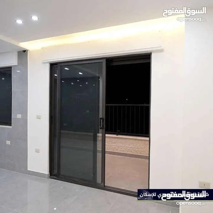 شقه طابق اول للبيع بسعر مميز بأفضل موقع في مرج الحمام