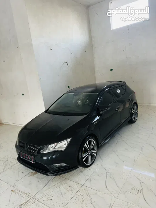 سيات ليون 2016 (أوتمات) / مميزة وبحالة الشركة وبسعر مميز عالكاش فقط