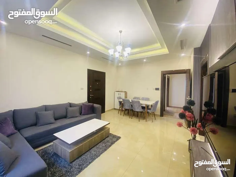 يوجد لدينا شقق   مفروشة للايجار يومي أسبوع شهري  مساحات الشقق من 130 لا 300 متر موقعنا: عبدون فقط