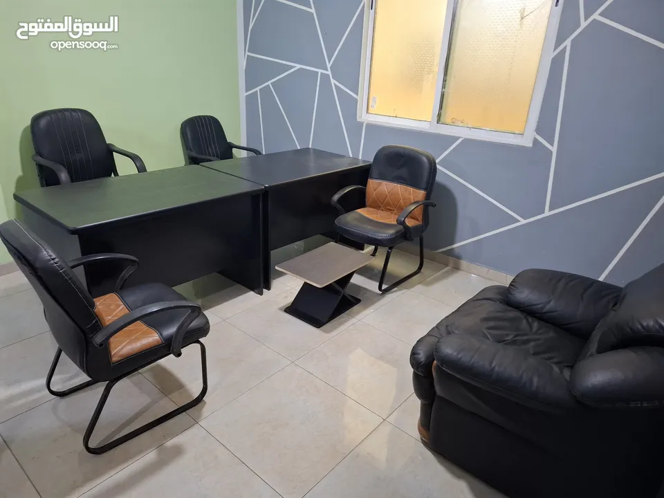 اثاث مكتبي للبيع تفصيل