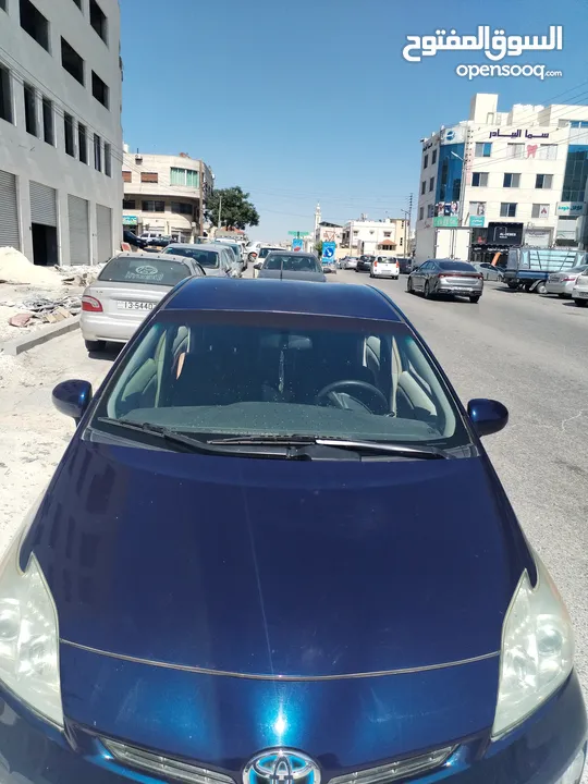 تويوتا بريوس 2014 للبيع