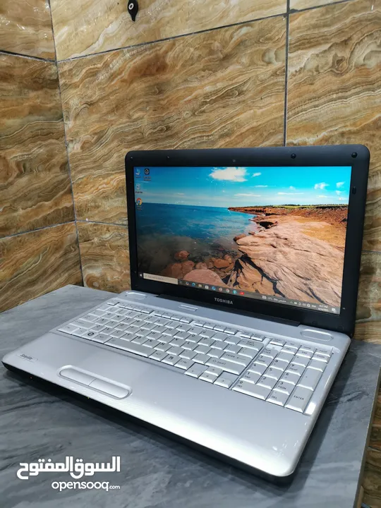 لاب توب توشيبا