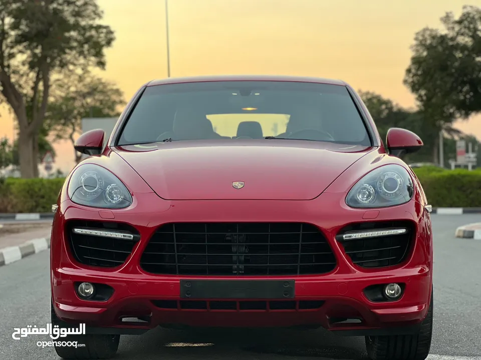 بورش كايين جي تي إس 8 سلندر خليجي 2013  Porsche Cayenne GTS 8 cylinder Gulf 2013