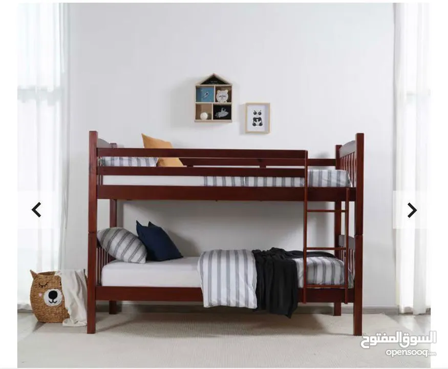 Bunk bed with mattress