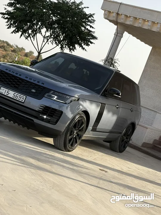 ‏Range Rover Vougue Autobiography Black edition plug in hybrid2020
