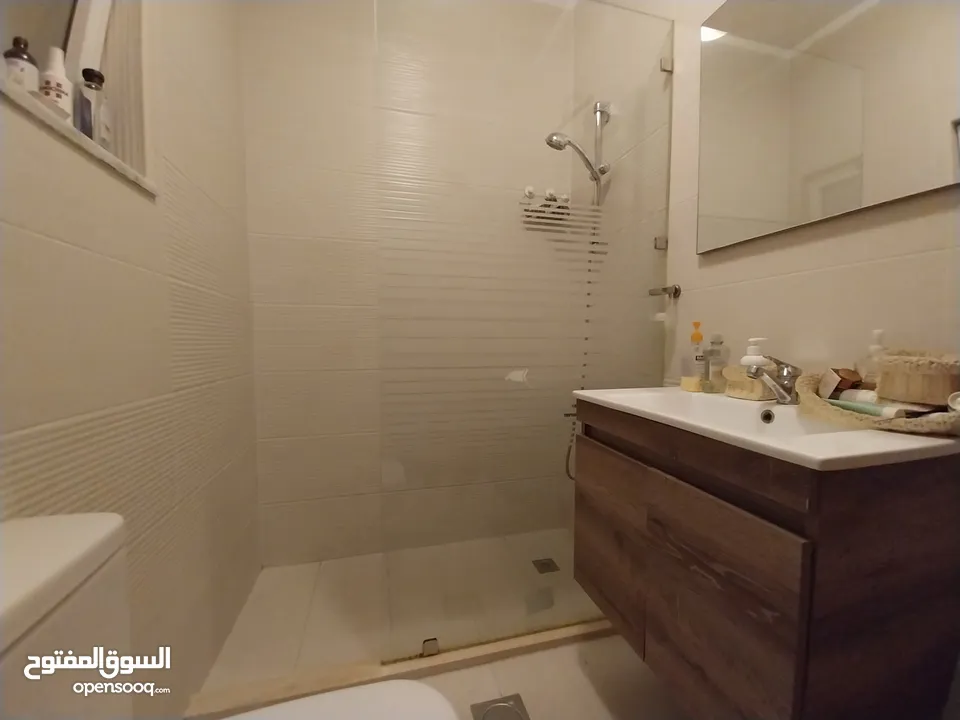 شقة للايجار في عبدون  ( Property 36718 ) سنوي فقط