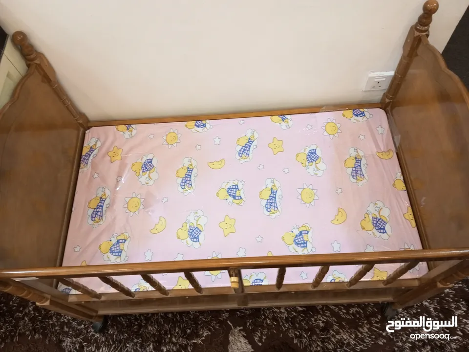 سرير بيبي....