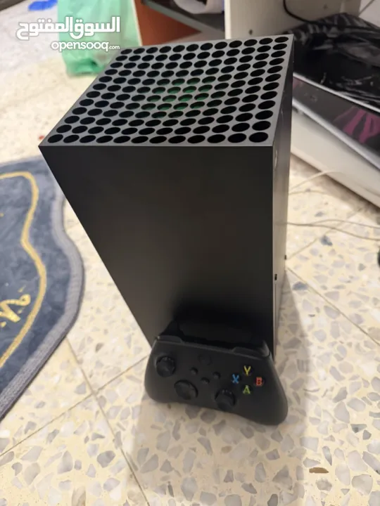 موجود اكس بوكس سيريس اكس جديده مستعمله سبوعين وشغاله مليون بالميه وما عليها غبره بالقدس