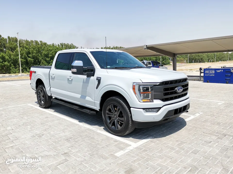 Ford F-150 Lariat - 2022 - Avalanche Gray