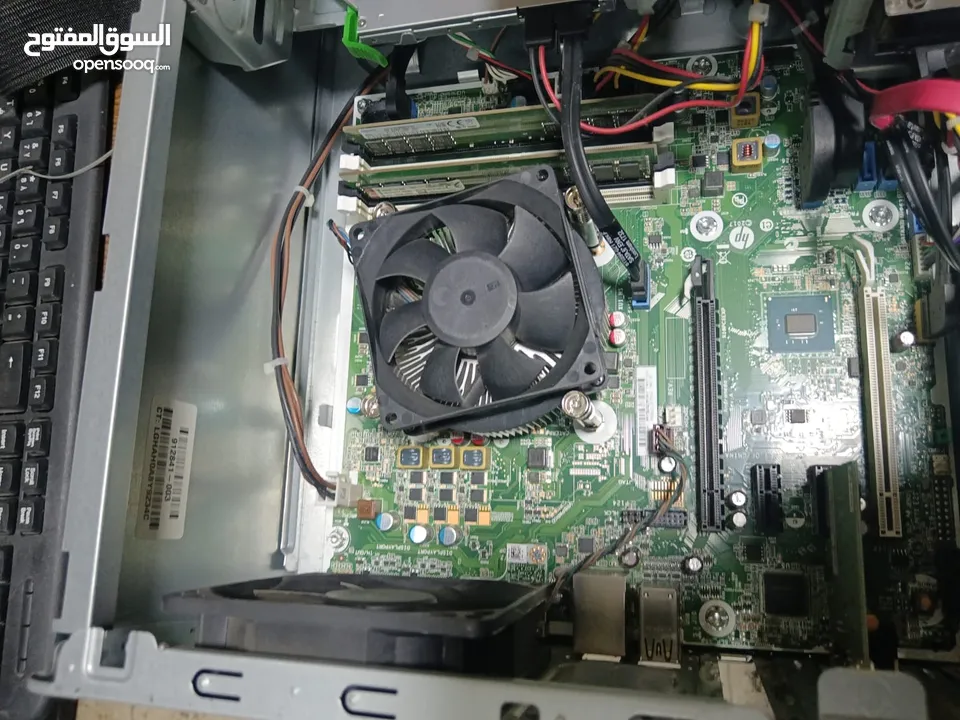 Pc HP Core i7 الجيل السابع بحالة الوكالة