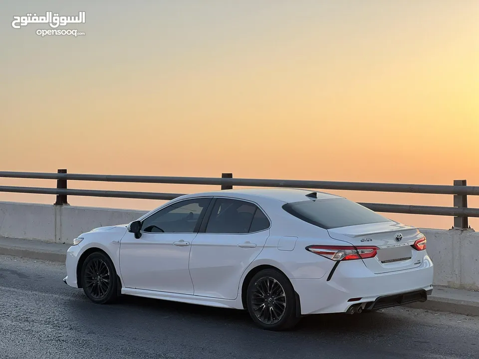 تويوتا كامري سبورت SE موديل 2020 فحص كامل بطارية نكيل مطور كاش  مالك واحد فقط