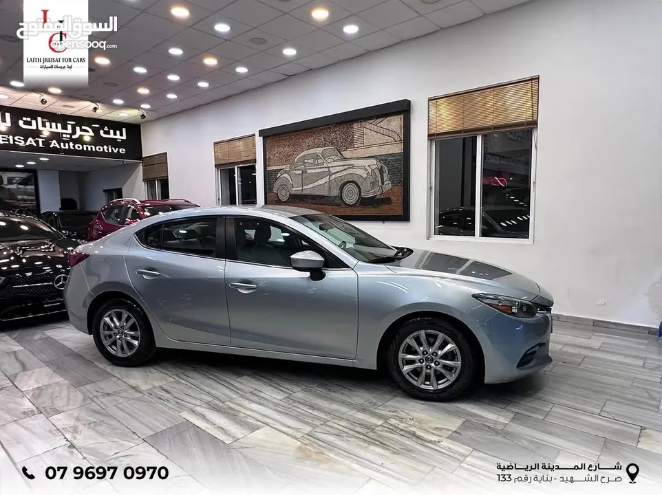‎مازدا 2019 Mazda 3 لون سلفر مميز للبيع