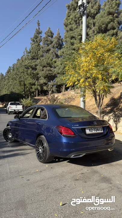 Avantgarde Mercedes C200 mild  hybrid  4 Matic