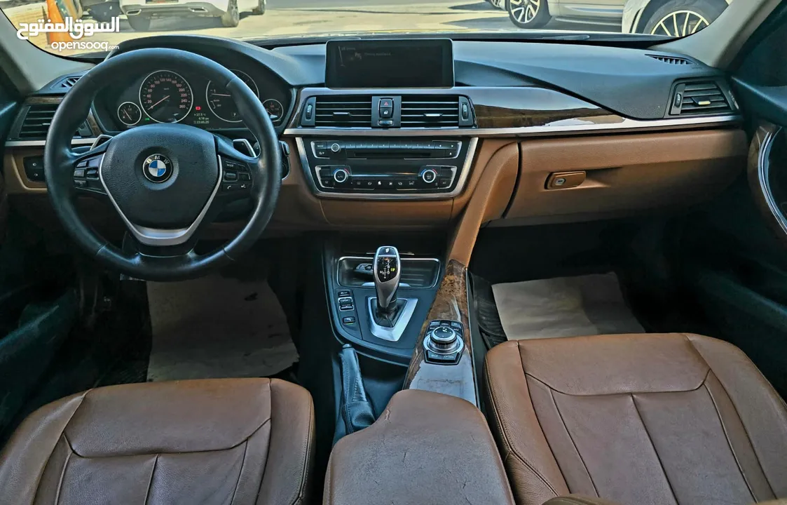 BMW 320i 2012 2000cc Luxury  جميع المواصفات