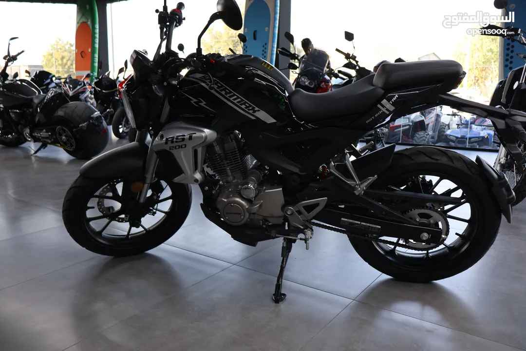 SHARMAX RST 200 Ultra WITH WARRANTY (street bike دراجة الشارع ستاندر بايك)