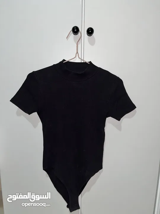 Women’s Classic Black Crew Neck T-Shirt