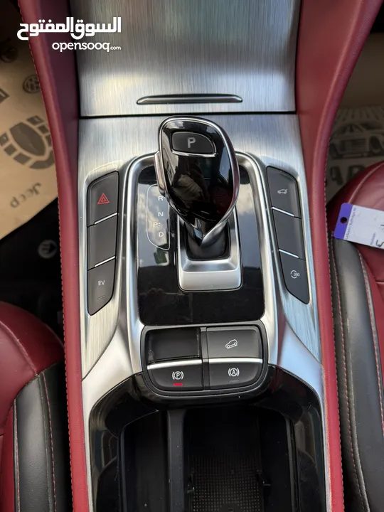 الصيني MG EHS ترخيص 2022 محرك 1600 هايبرد/plugin جير أوتوماتيك 284 حصان