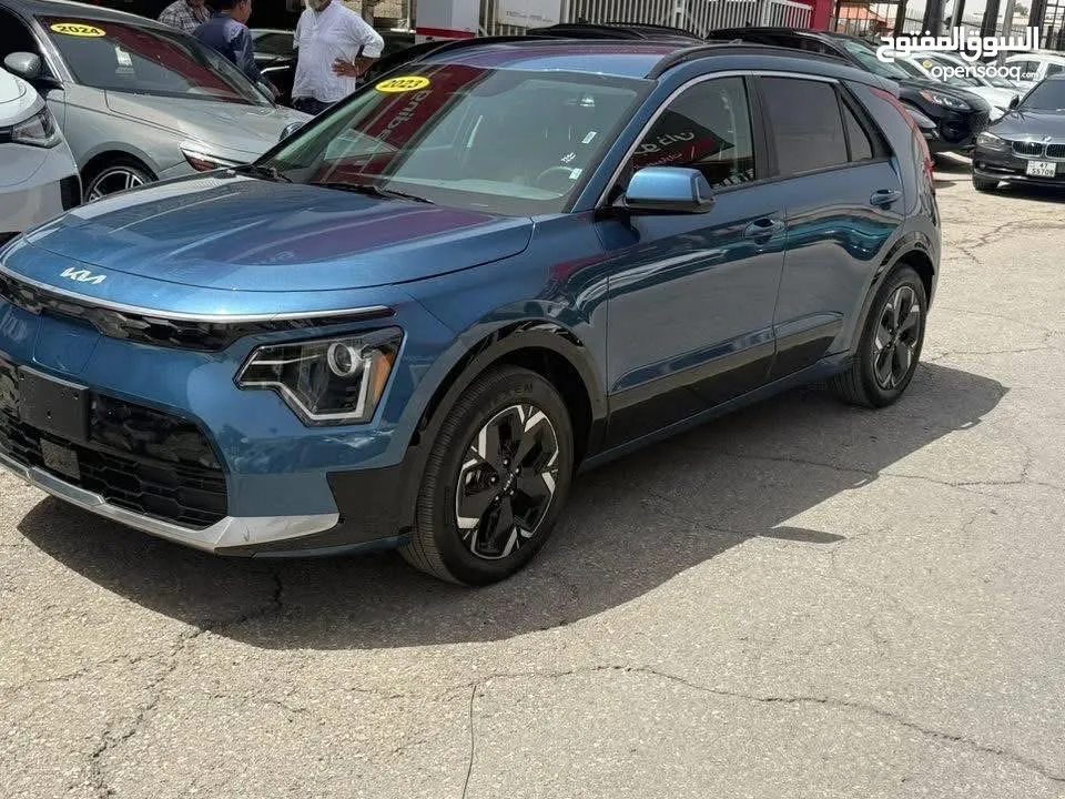 كيا نيرو EV موديل 2023 تقطع 550 بالشحنة جمرك 19/5