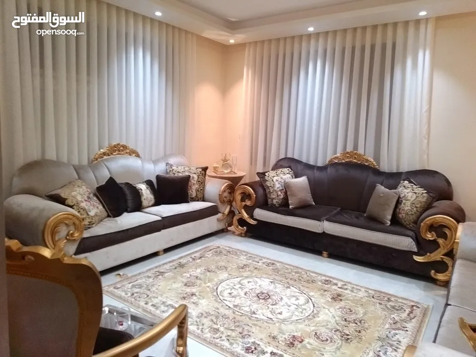 تفصيل وتركيب ستائر لنن تركية بموديلات جديدة  وجميع انواع الستائر (زيبرا رول عامودي و معدنية)