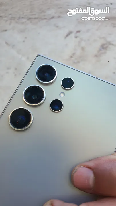 بحاله ممتازه وسعر ممتاز s24 ultra شوف الوصف