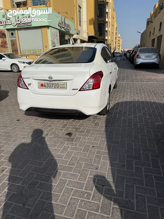 للبيع نيسان صني 2016 ، بحالة جيدة جدا