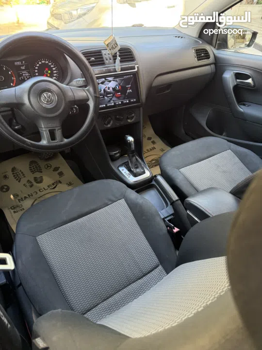 فقط 42500 بولو 2013 اتوماتيك جديدة بالورقة فل الفل فحص نخب اتوماتيك شركة حرق حرق