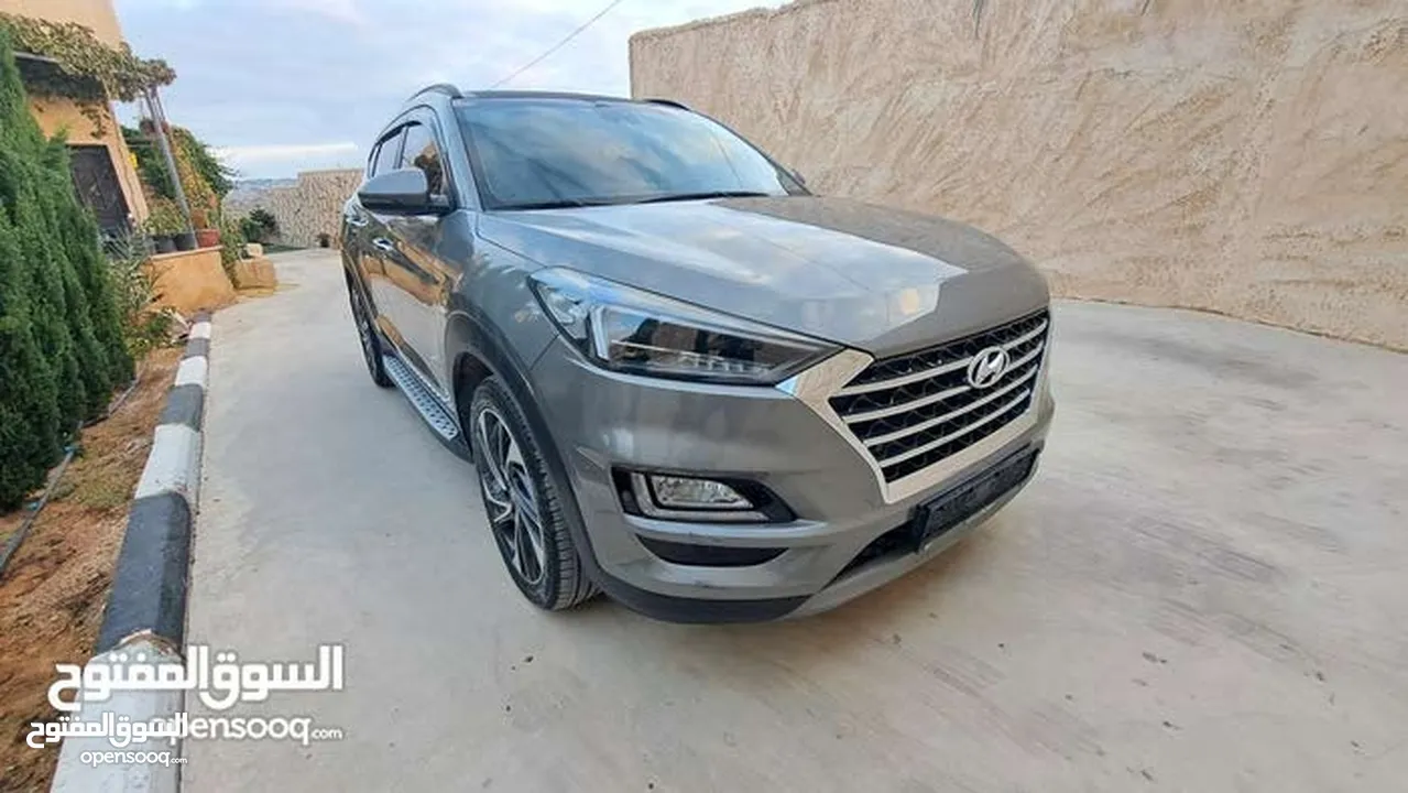 مطلووب جيب الشراء فوري وعالكاش هونداي توسان او سنتافيه 2020