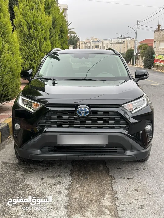 TOYOTA RAV4 HYBRID 2021 XLE