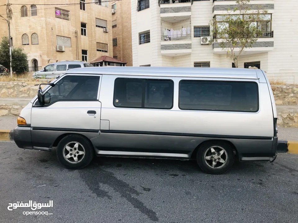 باص h100 للبيع