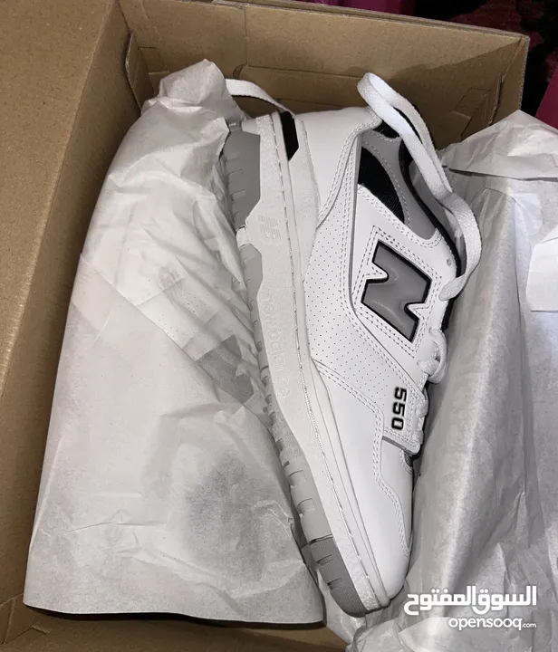 New Balance 550