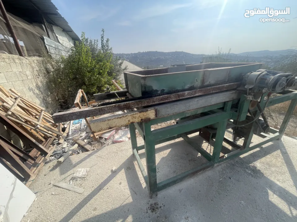 ماكينة نجارة