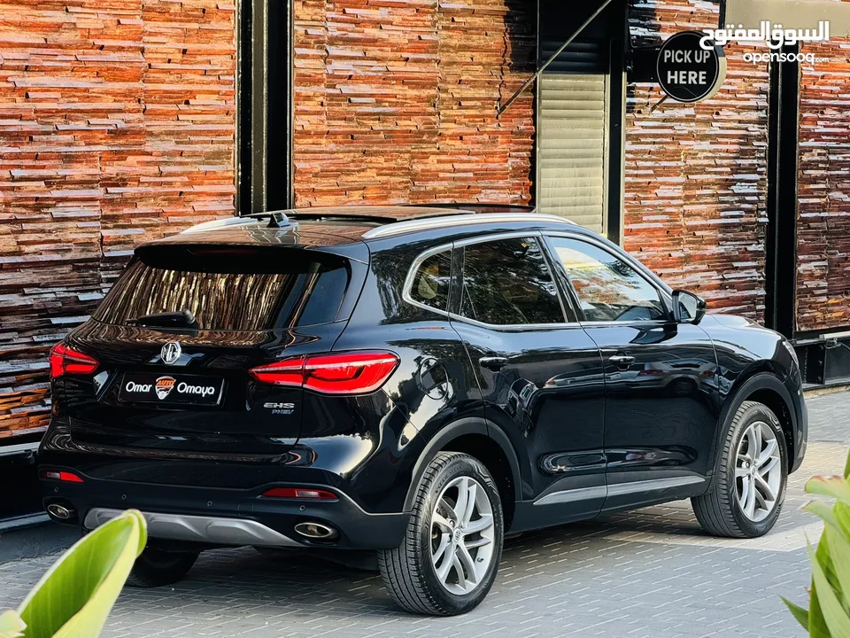 عداد قليل(35KM) وأصلي و فحص نخب   الغرفة الحمراء المميزة MG EHS Plug-in Hybrid