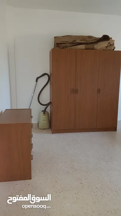 مزرعة للبيع ، بها بيت