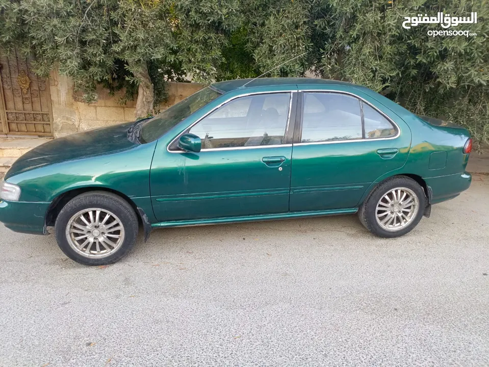 سيارة للبيع نيسان سني 1997